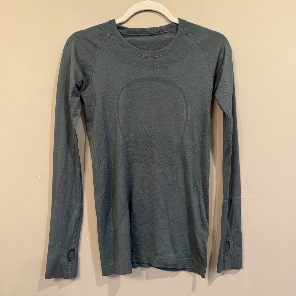 Lululemon Womens Swiftly Metal Vent Tech Shirt Long Sleeve Workout Yoga Blue - 6